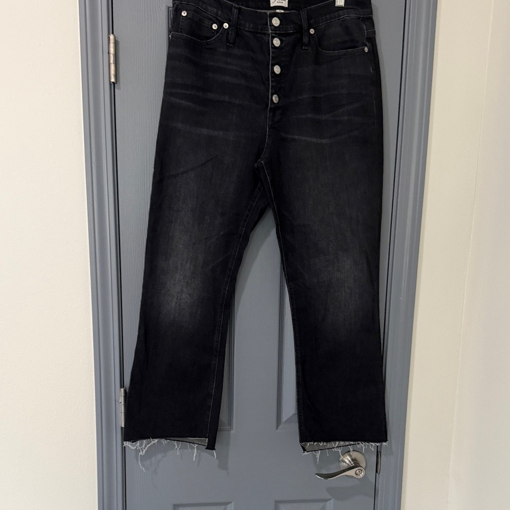 J Crew Black Billie Demi Boot Crop Jeans.